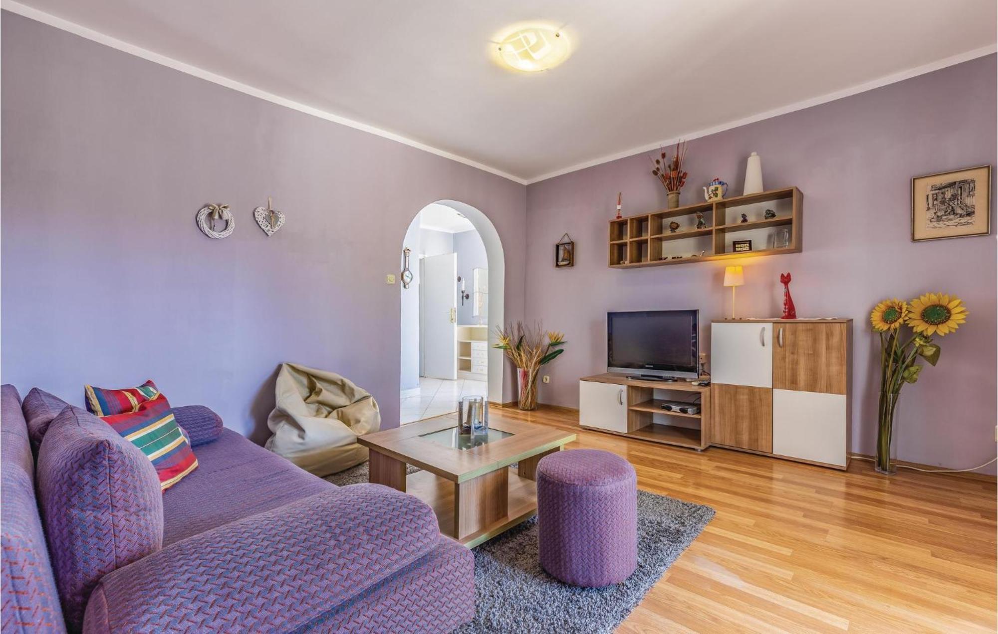 Gorgeous Apartment In Pula With Kitchen Kültér fotó